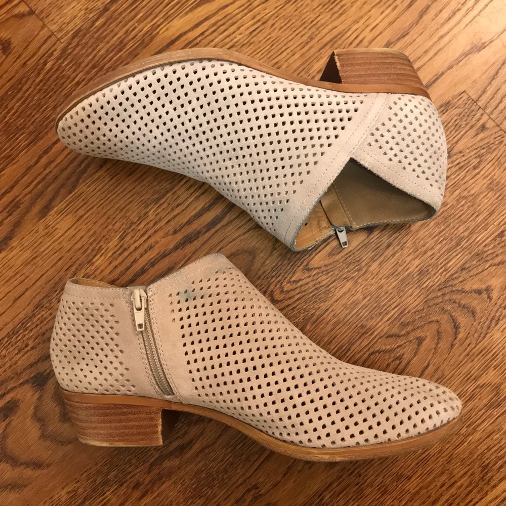 MOVING SALE!! LUCKY BRAND Basel Perforated Booties